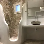 Ξενοδοχείο με διαμερίσματα Nida Mykonos