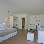 Nida Mykonos شقة فندقية 4*