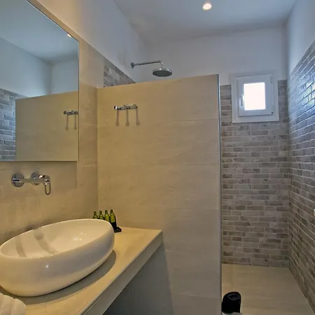 Apartahotel Nida Mykonos 4*