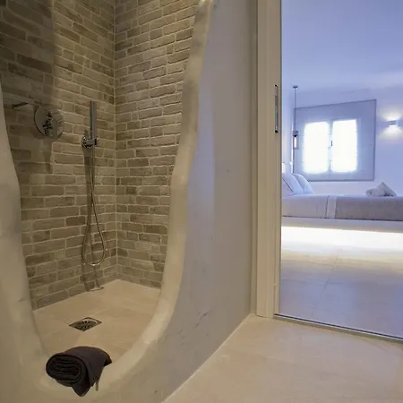 Nida Mykonos 3*